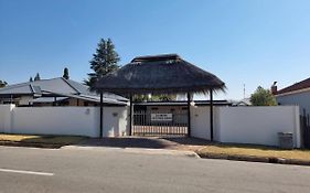 La Belle Guesthouse Parys